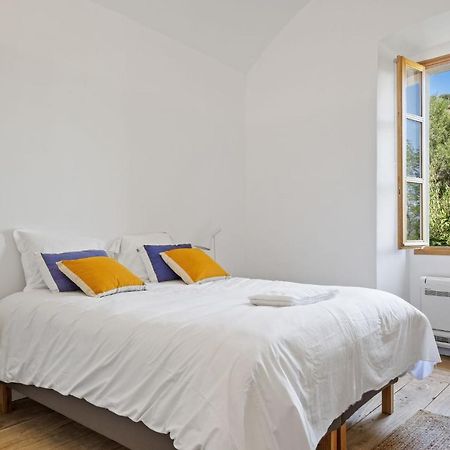 Cargese, Appartement De Charme Surplombant Le Port Luaran gambar