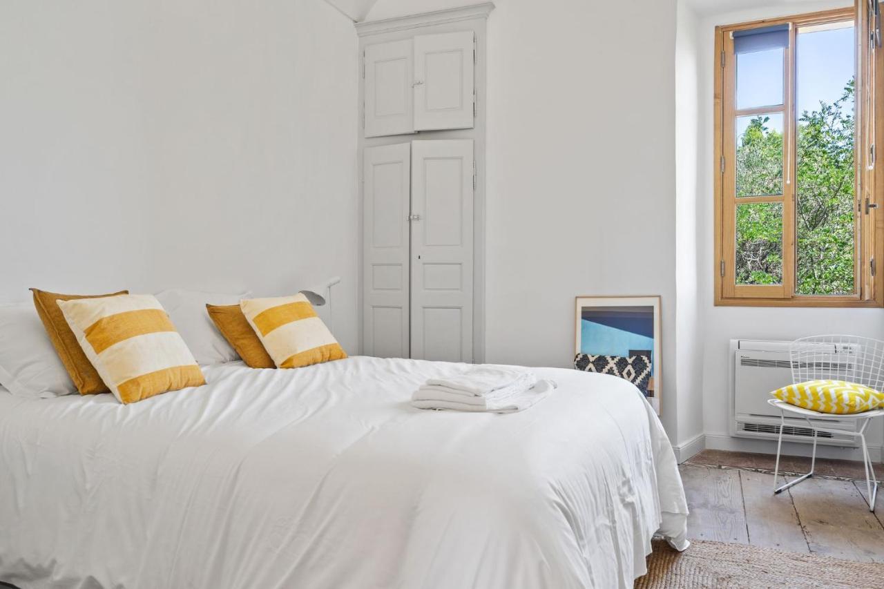 Cargese, Appartement De Charme Surplombant Le Port Luaran gambar